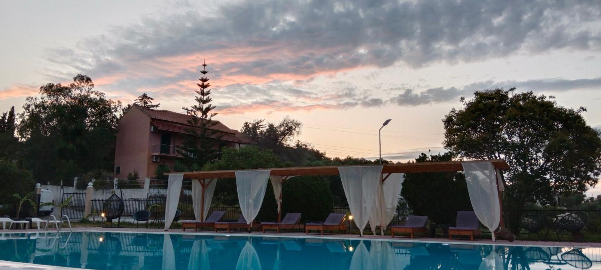 Euphoria Complexb Apartment Kavos Luaran gambar